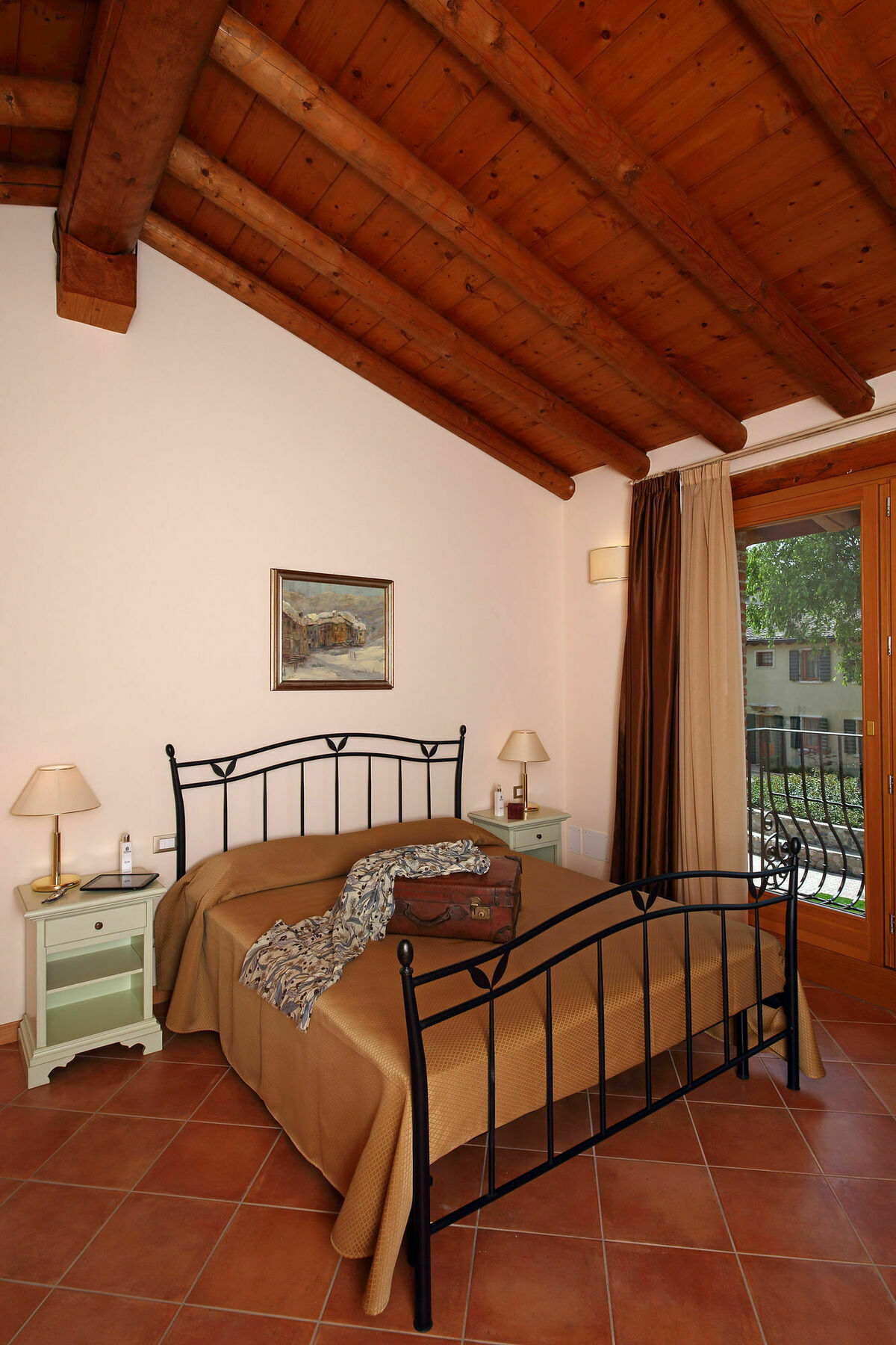 Residence Borgo Mondragon Лацизе Екстер'єр фото