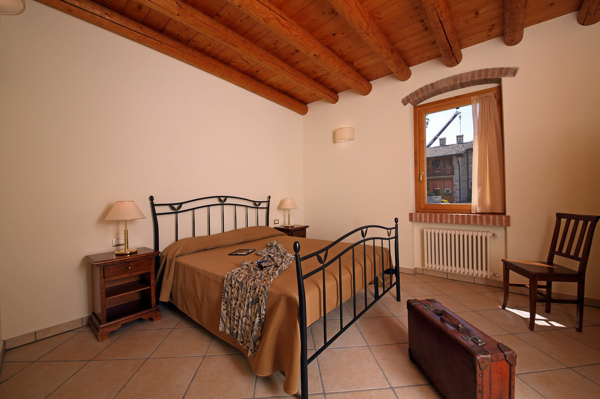 Residence Borgo Mondragon Лацизе Екстер'єр фото